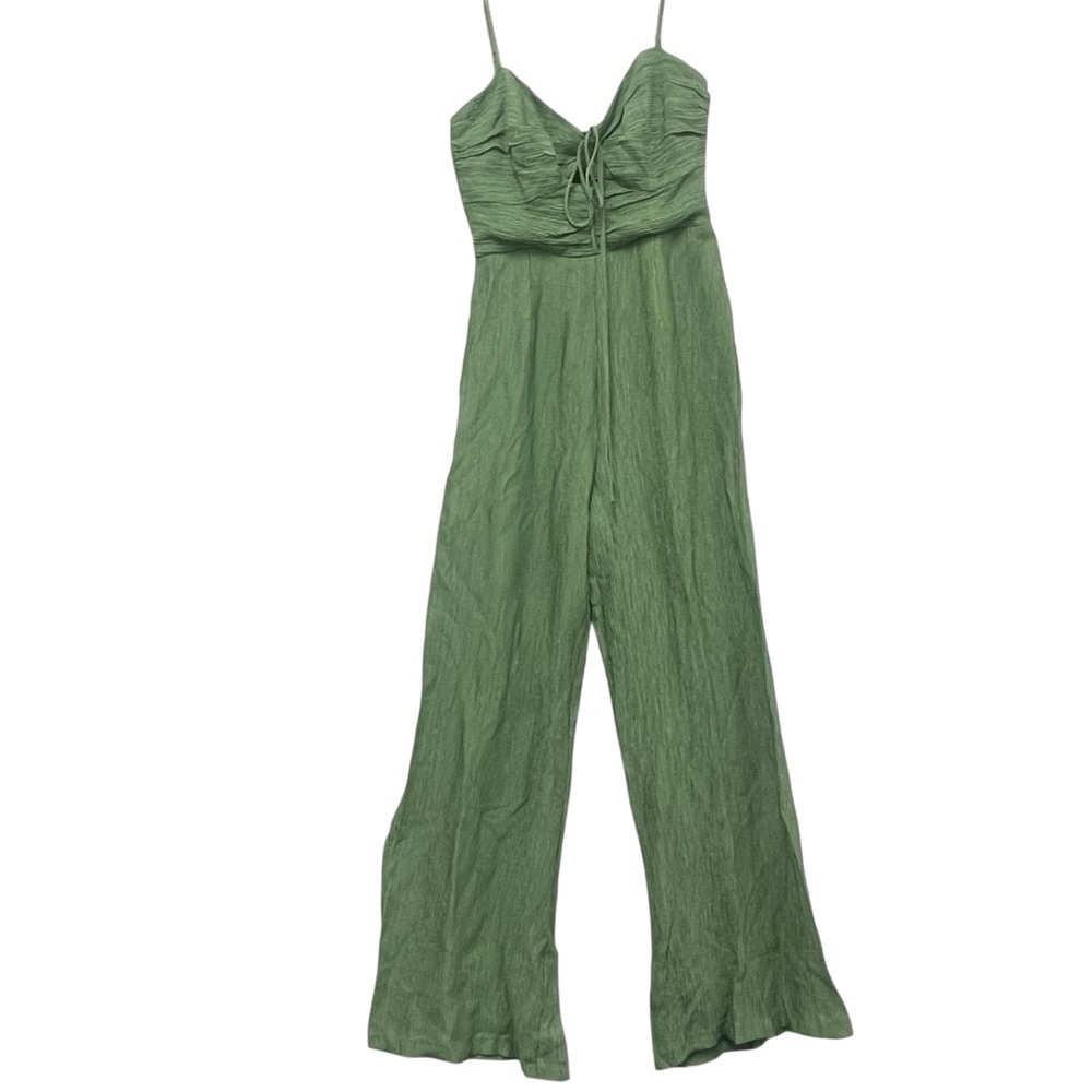 ASTR theLabel | Green Crinkle Spaghetti Strap Women's Wide Leg Jumpsuit